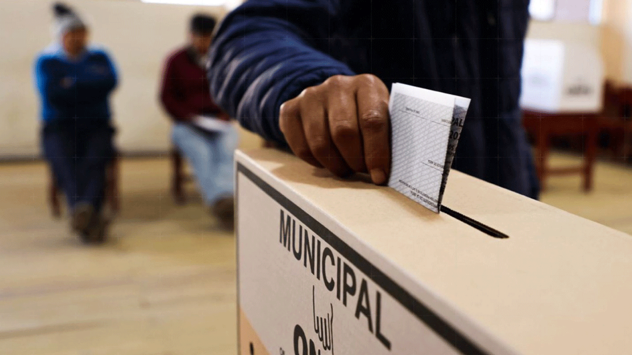 Más de 55 partidos competirán por 15 mil cargos en elecciones municipales y regionales