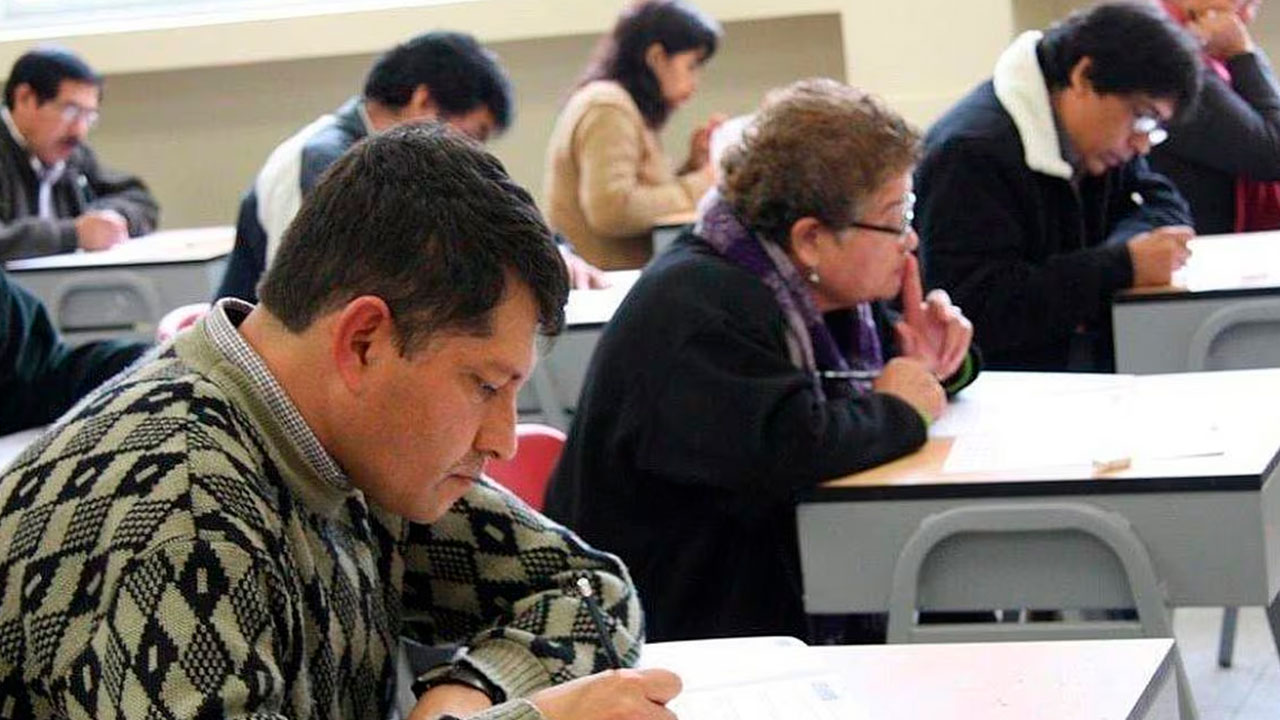 Solo hay 1600 plazas para nombramiento docente en Arequipa siendo irrisoria para magisterio