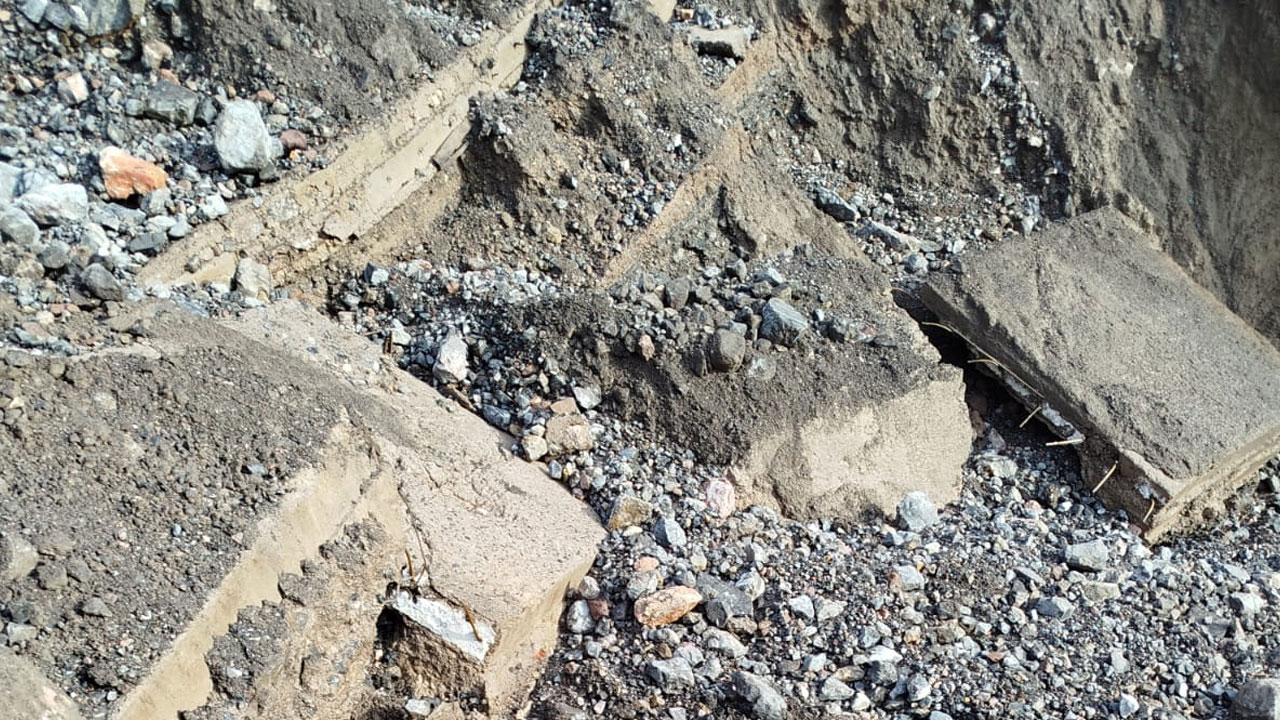 Colapso de badén en Charcana corta comunicación en La Unión