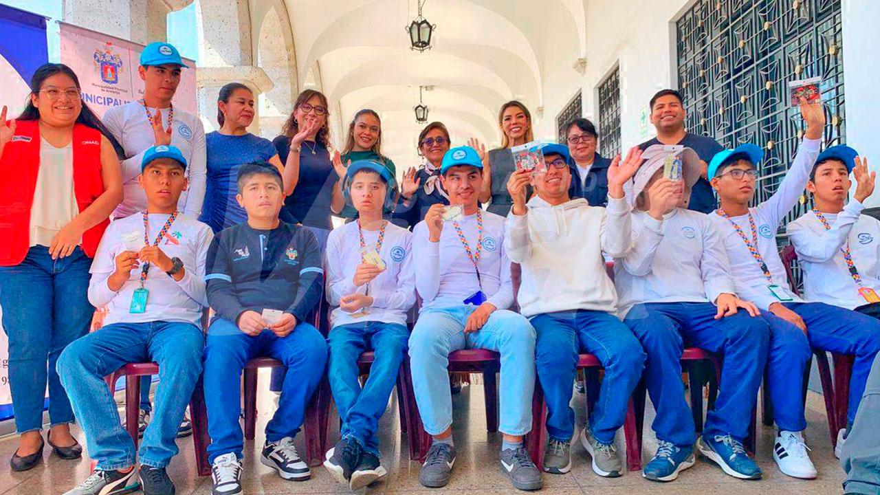 Centro de salud mental universitario atiende a más de 50 niños y 10 adultos con autismo