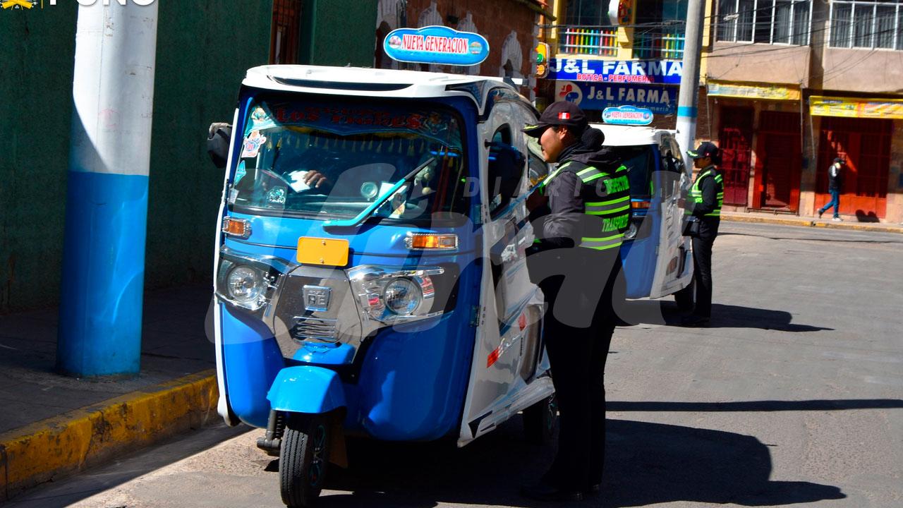 Operativo contra servicio informal en Puno