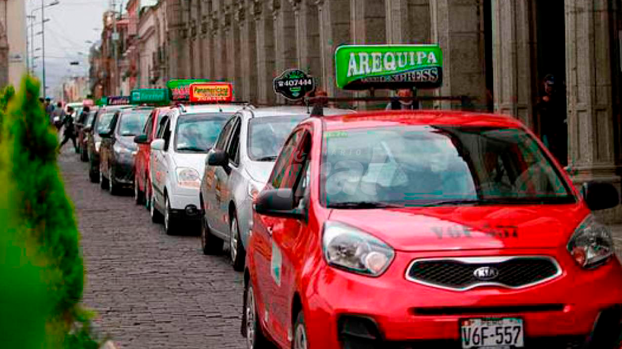 Más de 6700 taxistas de Arequipa quedaron fuera del subsidio al combustible