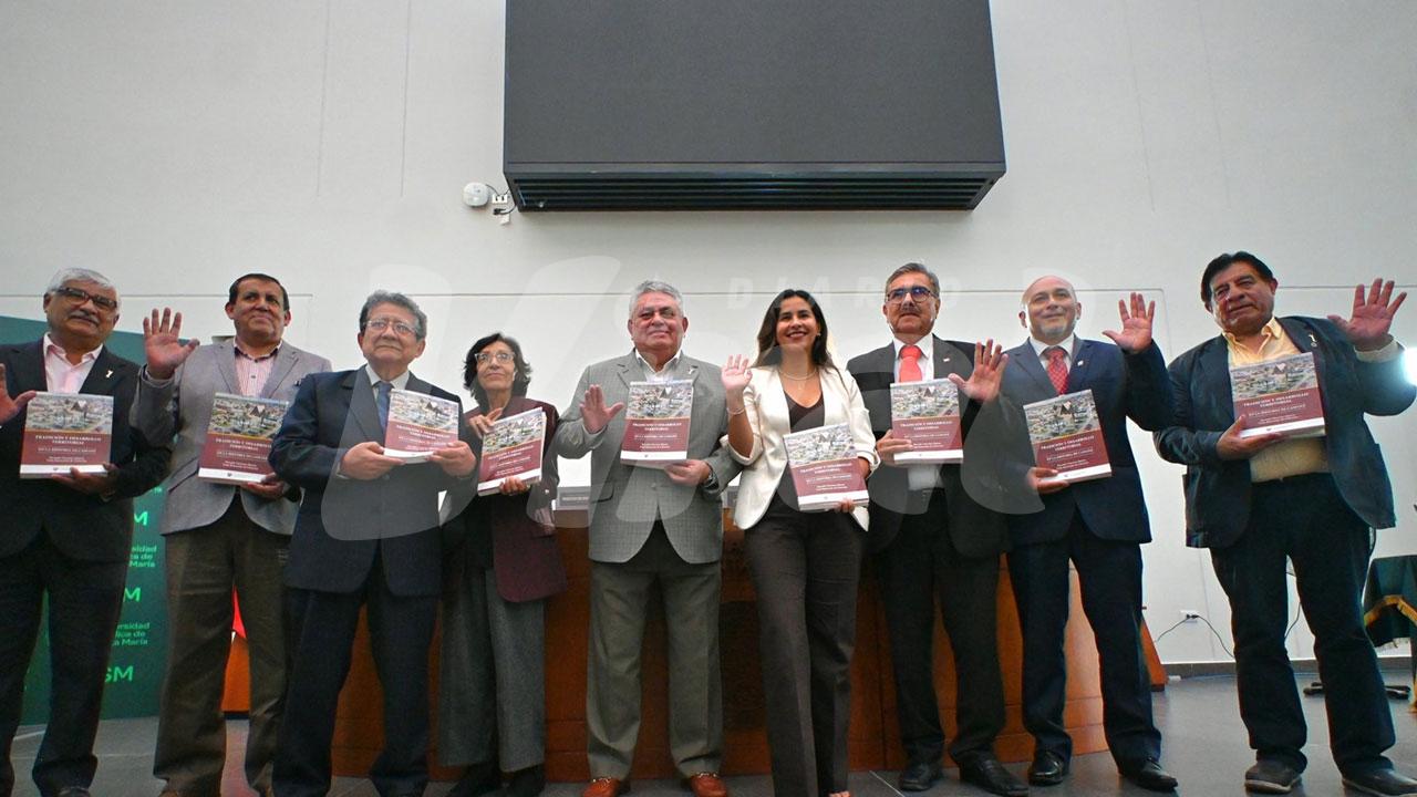 UCSM presenta libro sobre Camaná