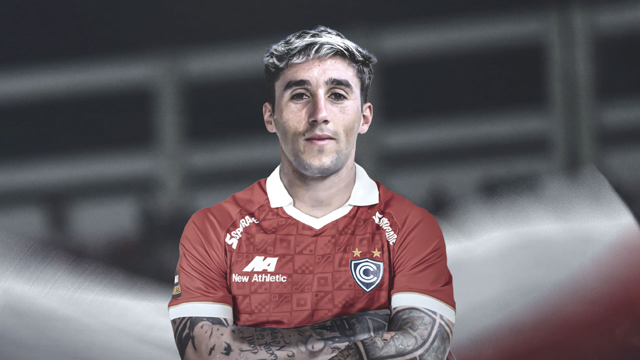 Arias confía en Cienciano: “El partido está planteado jugarle de igual a igual”