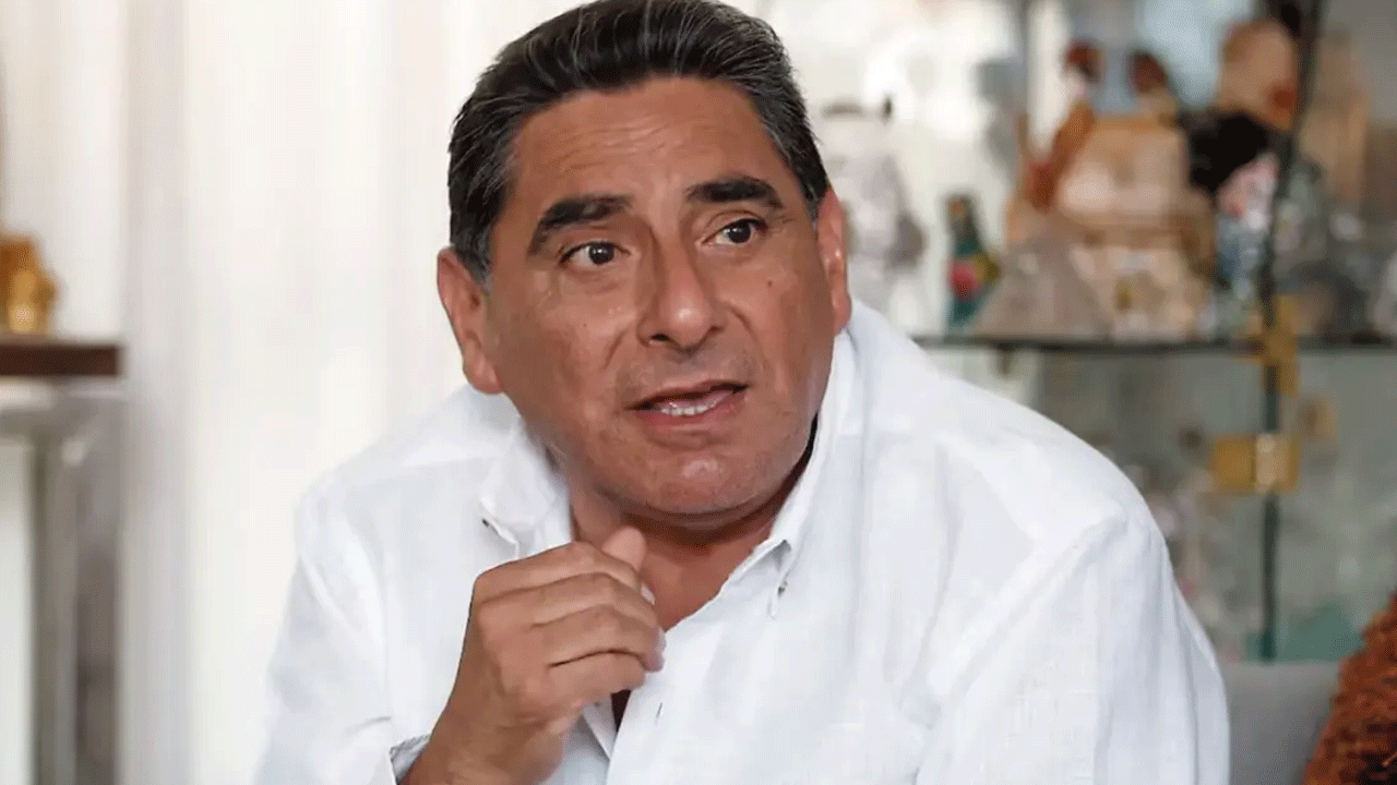 Carlos Álvarez propone tope salarial al Congreso y reactivar obras paralizadas