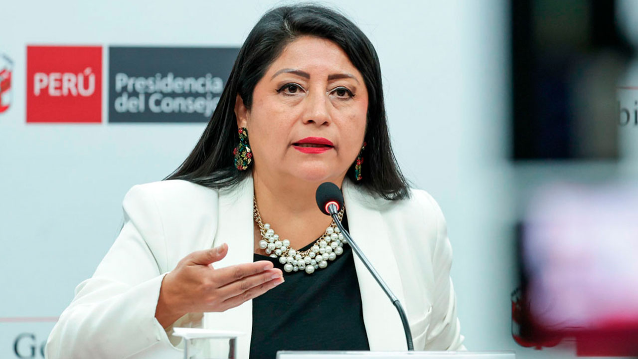 Premier Denisse Miralles señala que en Perú se abren procesos por cualquier razón