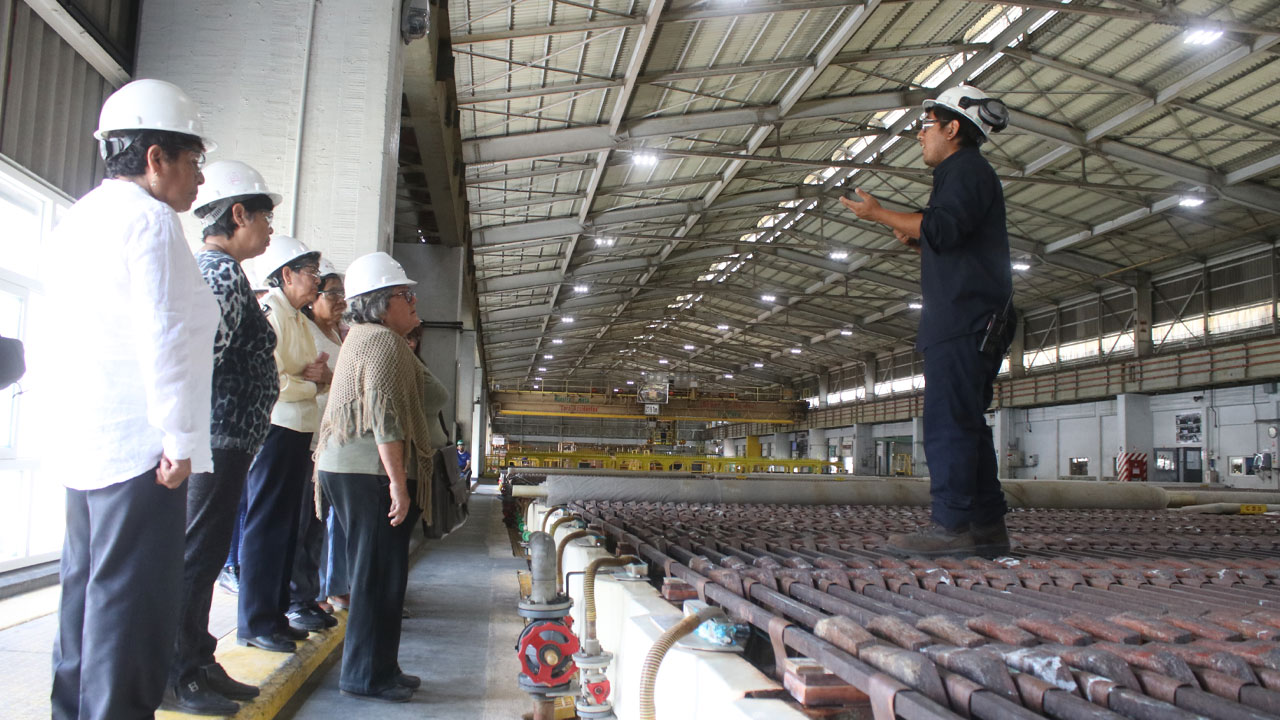 Vecinos de Islay visitan operaciones de Southern Perú en Ilo y Cuajone