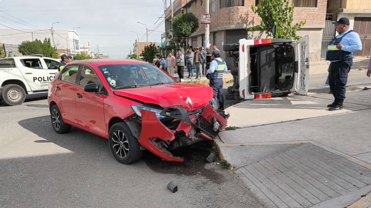 Escolar herido tras violento choque en Cerro Colorado